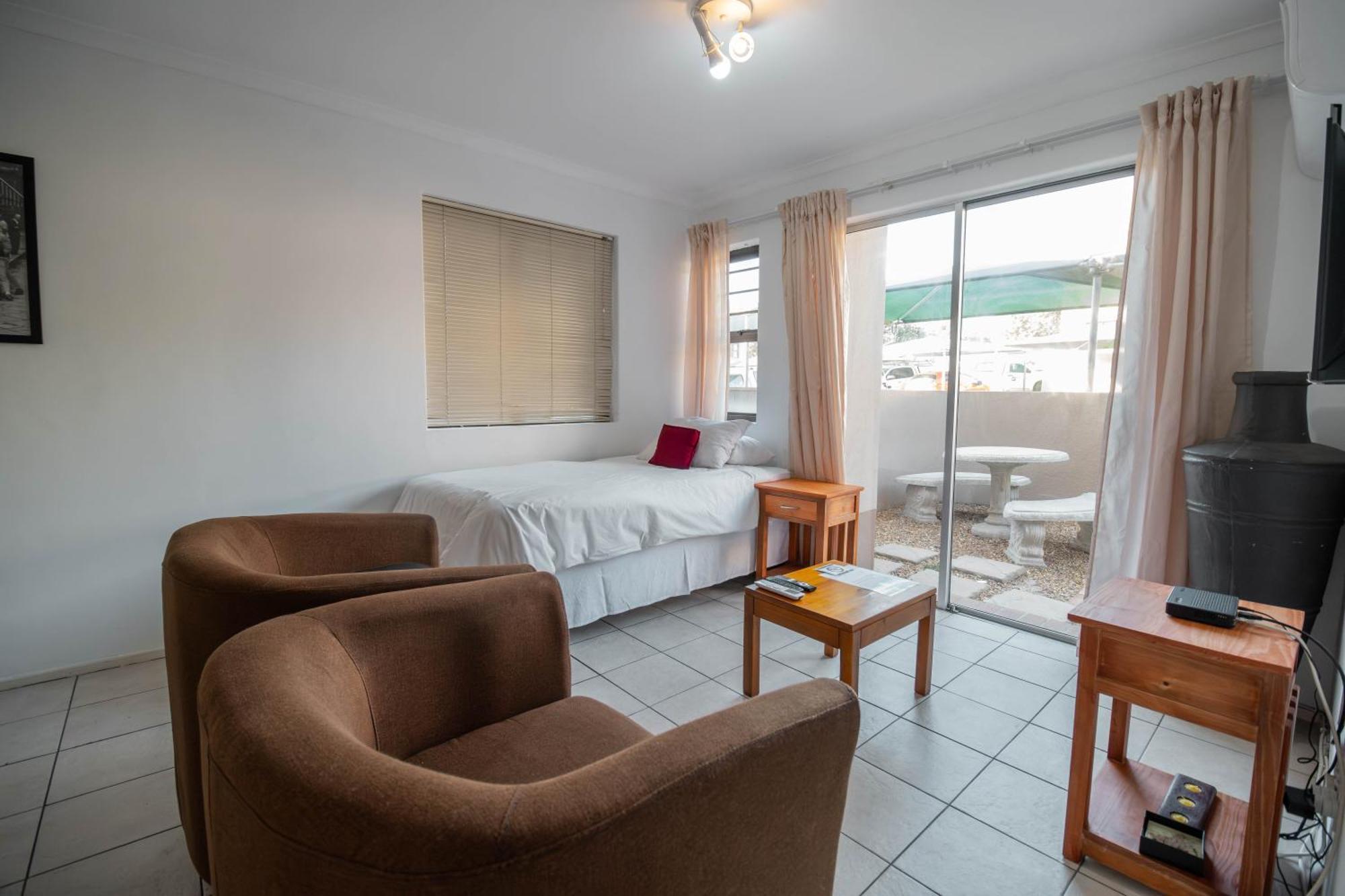 Broadway Self Catering Apartments Durbanville Exterior foto